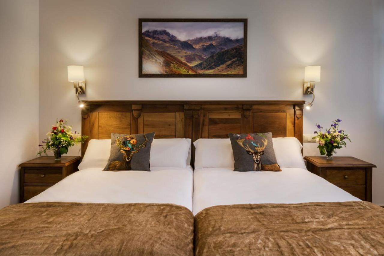 Hostal Bosque De Gamueta อันโซ ภายนอก รูปภาพ